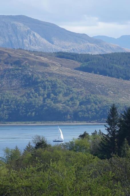 Stylish Scottish Manor, Coillemore House Kyle of Lochalsh Exterior photo